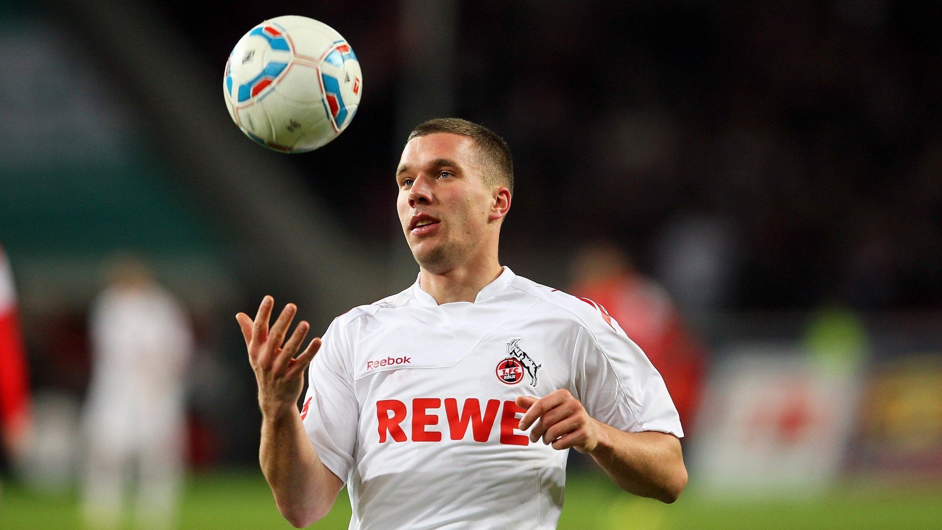 萨内高光撕裂北欧防线,尼日利亚用非洲足球哲学碾压瑞典