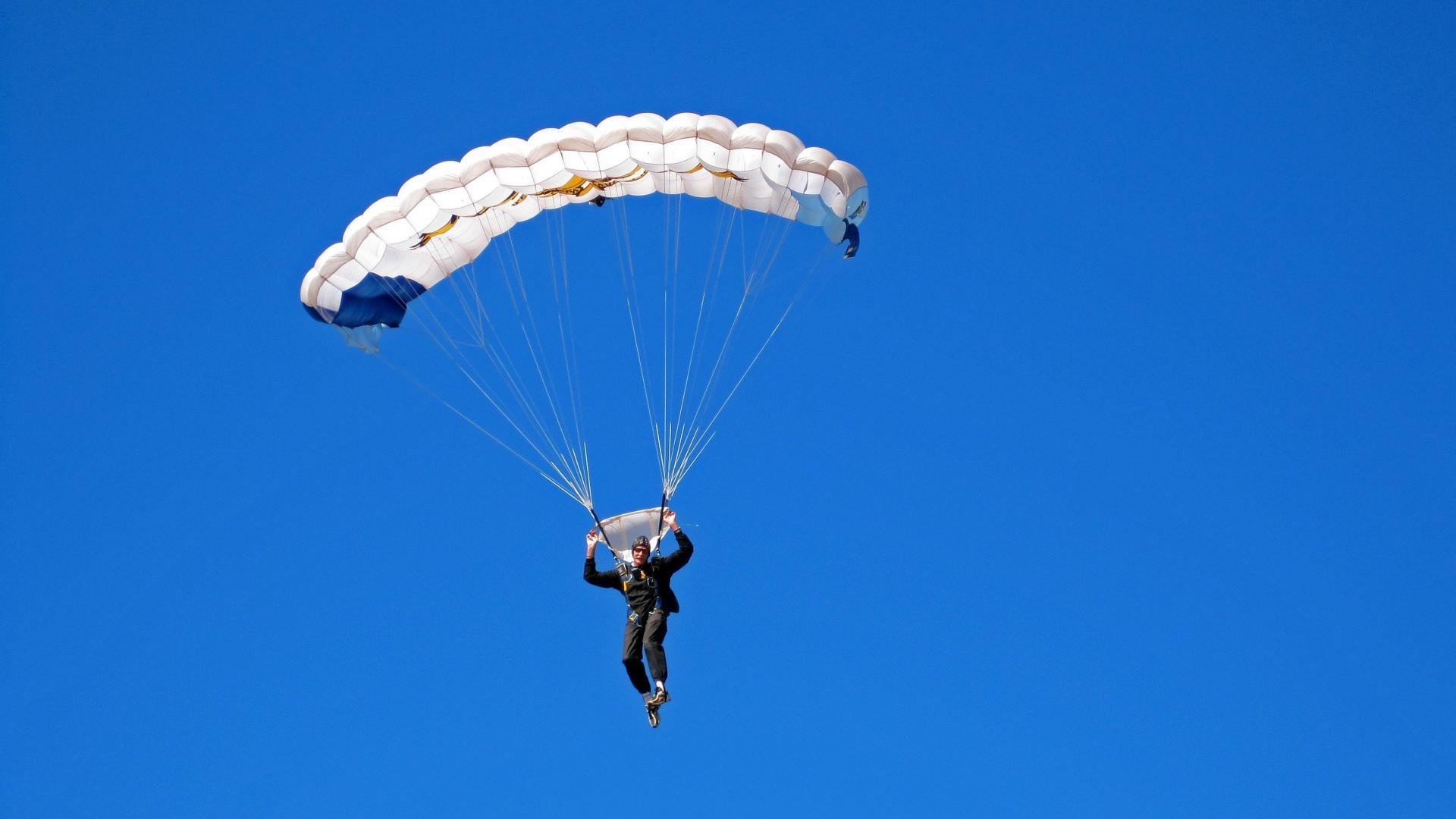 世界排名争夺战之夜,英格拉姆对手完全无解