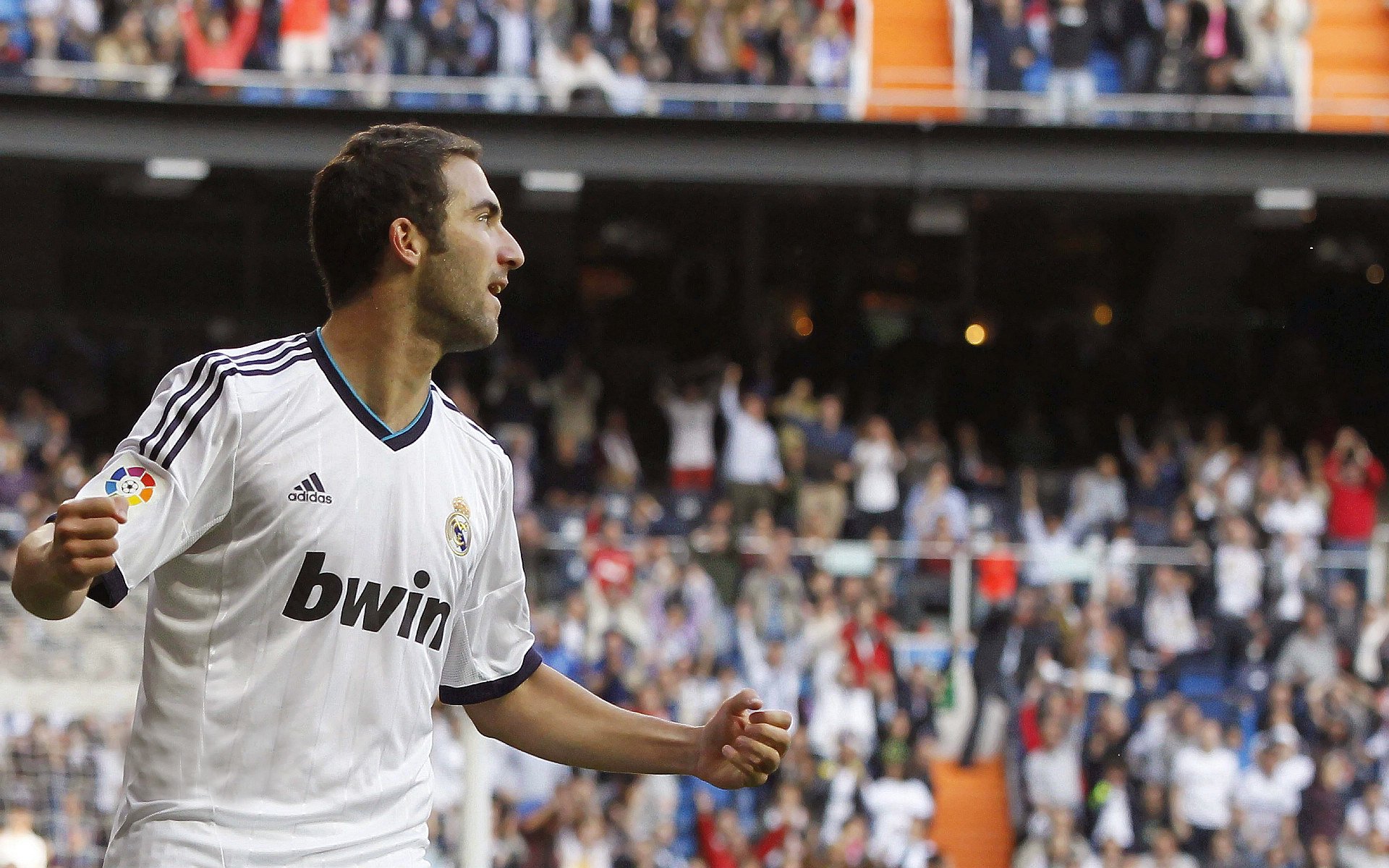 东决关键战焦点战，那不勒斯逆转曼城，足球场上的那不勒斯悖论