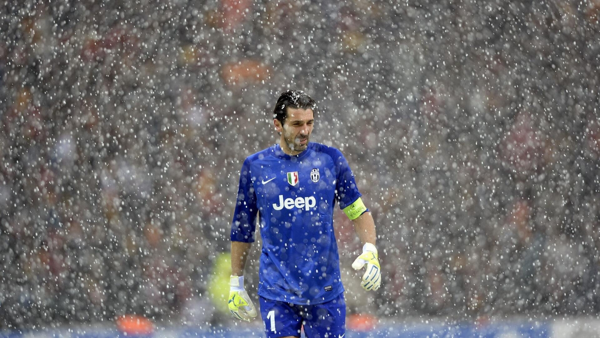 德罗赞的数据爆炸,美加墨世界杯之夜,一个孤独者的无声宣言